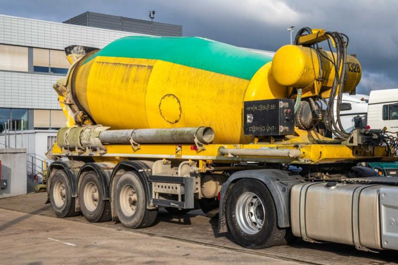 DE BUF BETON MIXER/MISCHER/MALAXEUR12M³ - Semi-remorque malaxeur: photos 2 DE BUF BETON MIXER/MISCHER/MALAXEUR12M³ - Semi-remorque malaxeur: photos 2