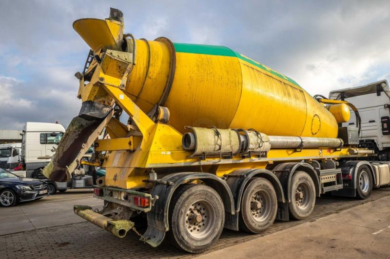 DE BUF BETON MIXER/MISCHER/MALAXEUR12M³ - Semi-remorque malaxeur: photos 3 DE BUF BETON MIXER/MISCHER/MALAXEUR12M³ - Semi-remorque malaxeur: photos 3
