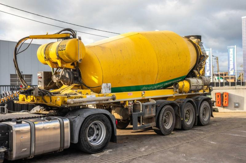 DE BUF BETON MIXER/MISCHER/MALAXEUR12M³ - Semi-remorque malaxeur: photos 1 DE BUF BETON MIXER/MISCHER/MALAXEUR12M³ - Semi-remorque malaxeur: photos 1