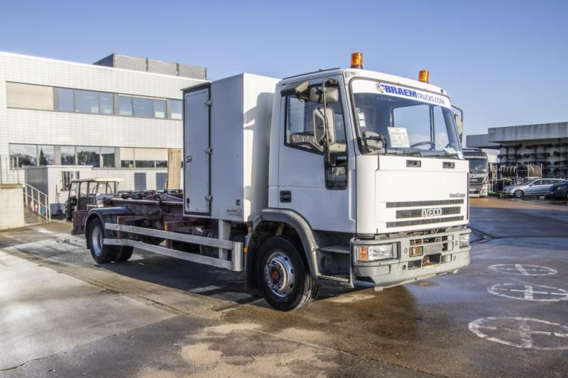 Iveco EUROCARGO 130E18 - Camion ampliroll: photos 4 Iveco EUROCARGO 130E18 - Camion ampliroll: photos 4