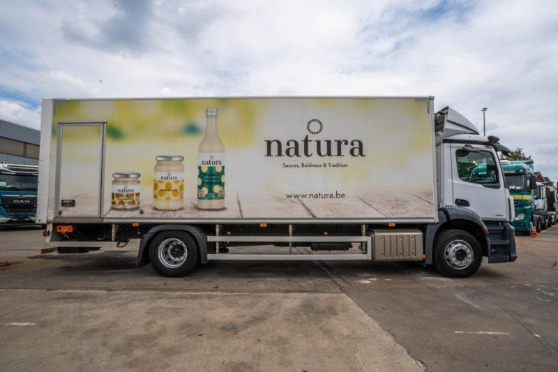 Mercedes ACTROS 2127 L+DHOLLANDIA 2T. - Camion fourgon: photos 3 Mercedes ACTROS 2127 L+DHOLLANDIA 2T. - Camion fourgon: photos 3