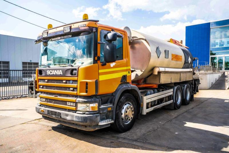 Scania SCANIA 124G420-6x4/BITUMEN/ASFALT - Camion citerne: photos 1 Scania SCANIA 124G420-6x4/BITUMEN/ASFALT - Camion citerne: photos 1