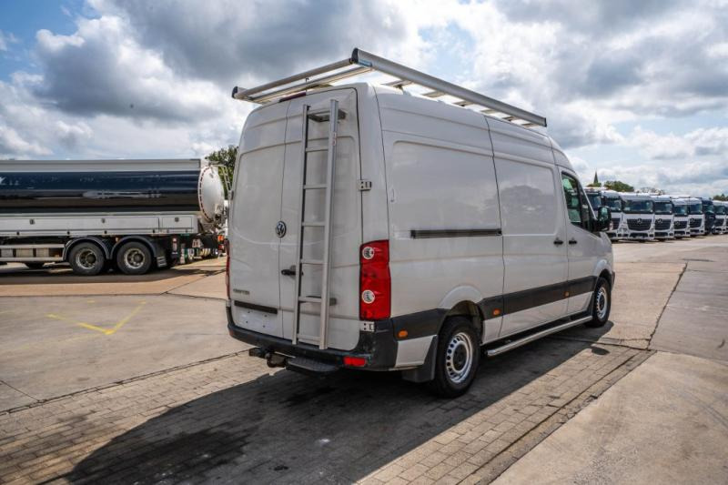 VW CRAFTER 2.0 TDI - Fourgon utilitaire: photos 4 VW CRAFTER 2.0 TDI - Fourgon utilitaire: photos 4