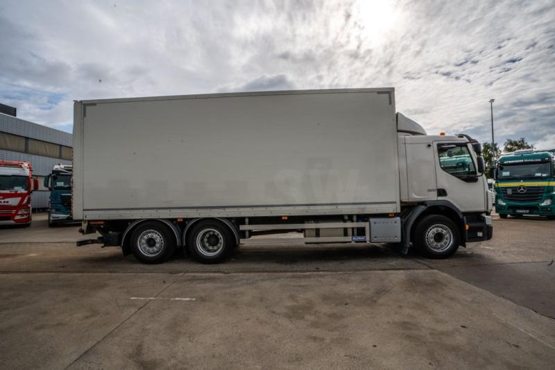 Volvo FE 320 -6X2 +DHOLLANDIA 2.5T- 194.400 KM - Camion fourgon: photos 3 Volvo FE 320 -6X2 +DHOLLANDIA 2.5T- 194.400 KM - Camion fourgon: photos 3