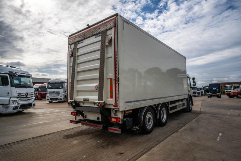 Volvo FE 320 -6X2 +DHOLLANDIA 2.5T- 194.400 KM - Camion fourgon: photos 4 Volvo FE 320 -6X2 +DHOLLANDIA 2.5T- 194.400 KM - Camion fourgon: photos 4