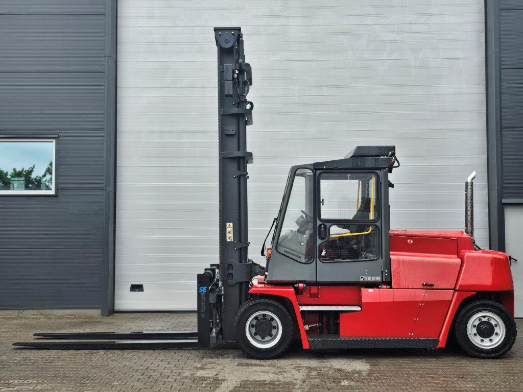 Kalmar DCF80-9 - Chariot élévateur diesel: photos 3 Kalmar DCF80-9 - Chariot élévateur diesel: photos 3