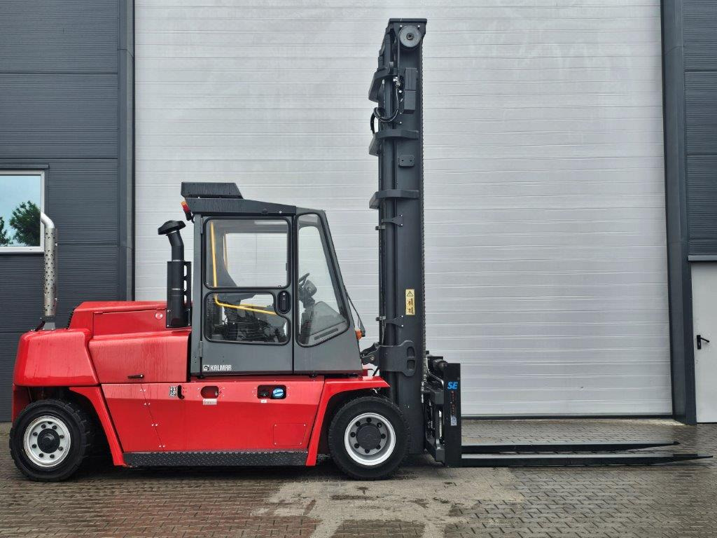 Kalmar DCF80-9 - Chariot élévateur diesel: photos 4 Kalmar DCF80-9 - Chariot élévateur diesel: photos 4