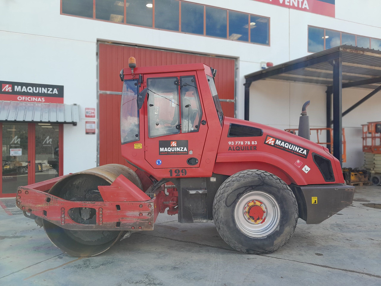 BOMAG BW177D4 - Compacteur à pieds de mouton/ Monocylindre: photos 2 BOMAG BW177D4 - Compacteur à pieds de mouton/ Monocylindre: photos 2