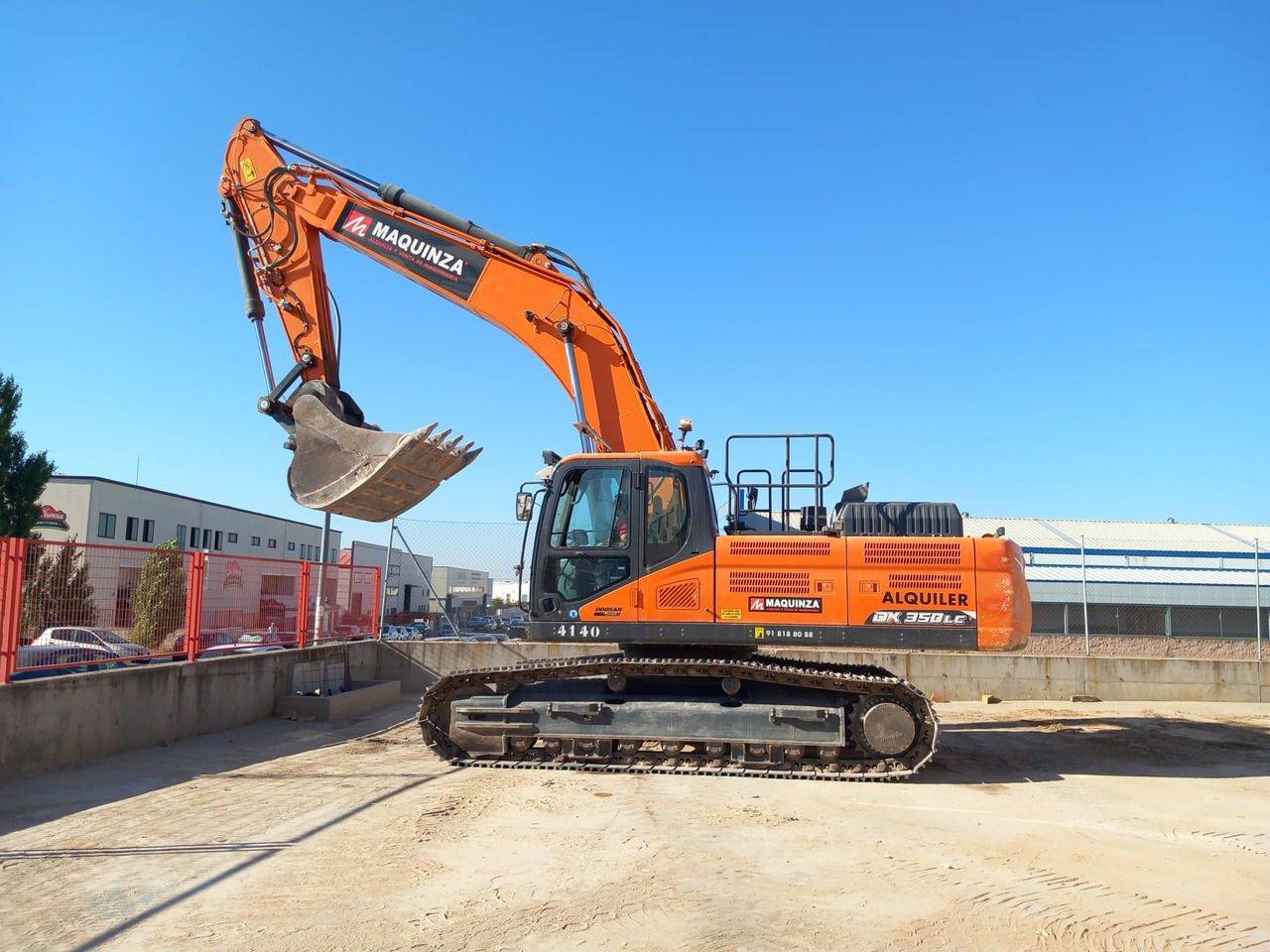 DOOSAN DX350LC-7 - Pelle sur chenille: photos 1 DOOSAN DX350LC-7 - Pelle sur chenille: photos 1