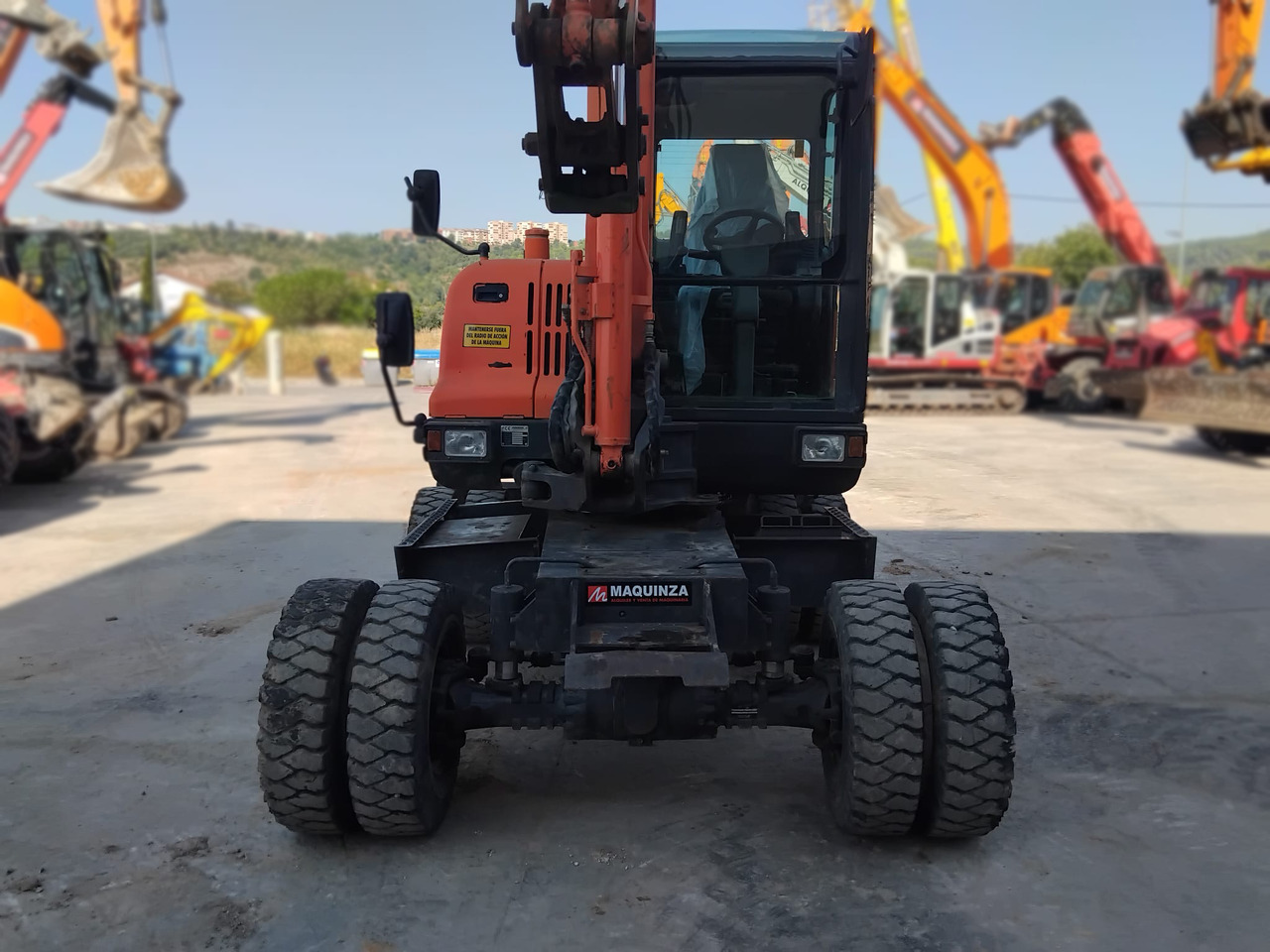 DOOSAN DX55W - Mini pelle: photos 5 DOOSAN DX55W - Mini pelle: photos 5