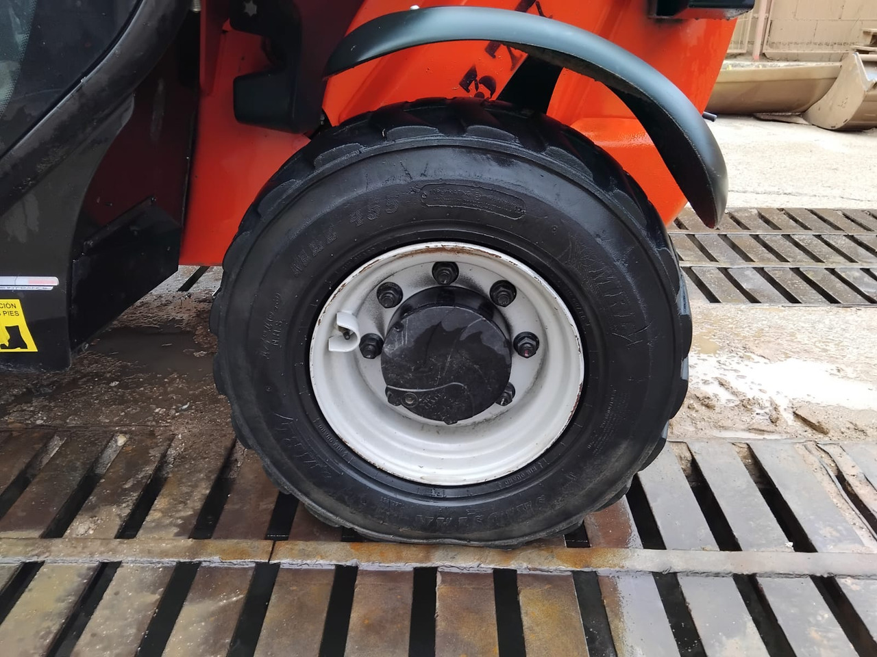 Chariot télescopique MANITOU MT625 H EASY: photos 9
