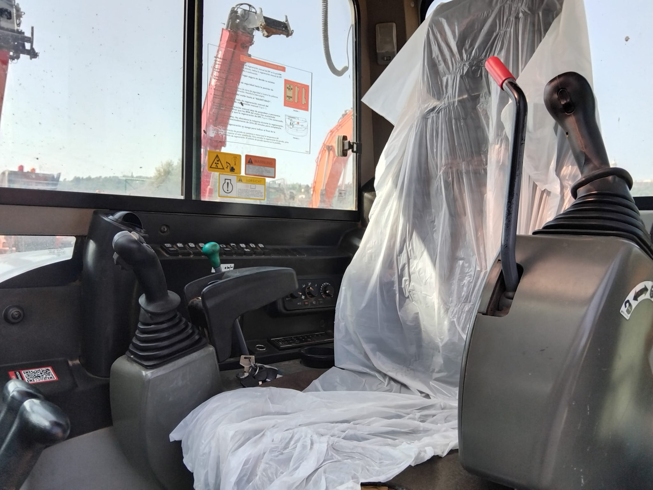 Mini pelle TAKEUCHI TB290: photos 11