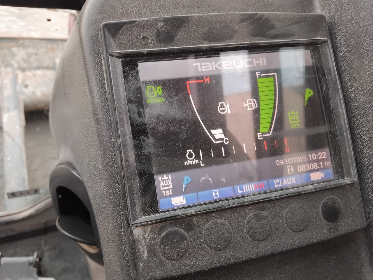 Mini pelle TAKEUCHI TB290: photos 11 Mini pelle TAKEUCHI TB290: photos 11