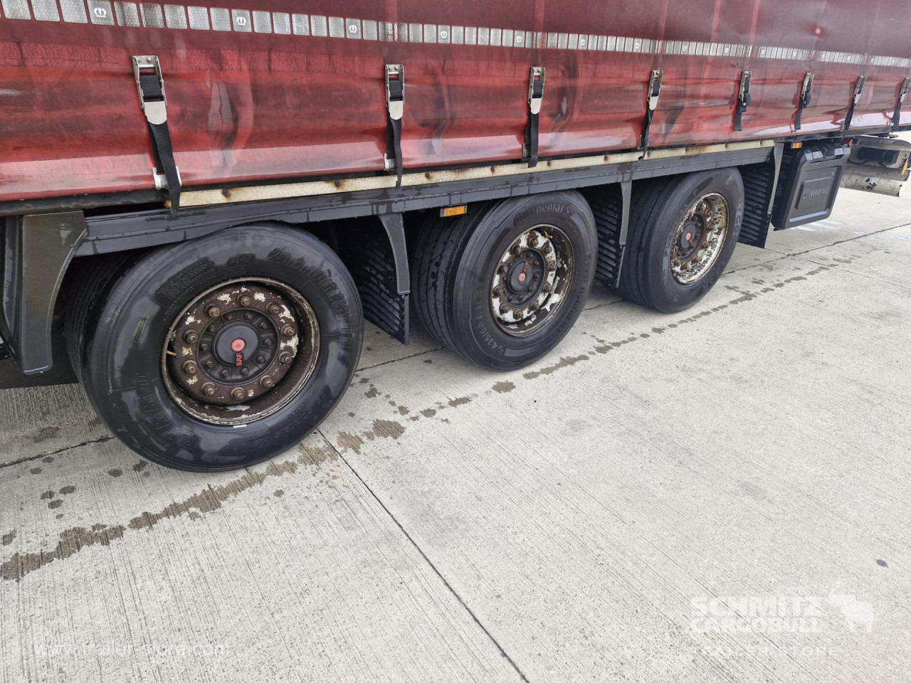 Semi-remorque rideaux coulissants KRONE Curtainsider Mega: photos 10 Semi-remorque rideaux coulissants KRONE Curtainsider Mega: photos 10