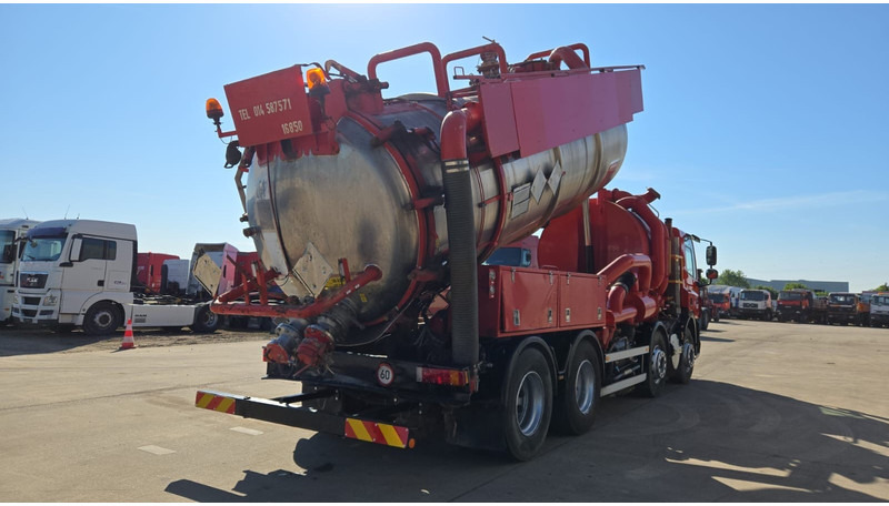 DAF CF 85.360 (IPSAM 18M³ / VACUUM + HIGH PRESSURE WATER / ADR FL - AT - OX / 123.000 KM / MANUAL GEARBOX / EURO 5) - Camion hydrocureur: photos 3 DAF CF 85.360 (IPSAM 18M³ / VACUUM + HIGH PRESSURE WATER / ADR FL - AT - OX / 123.000 KM / MANUAL GEARBOX / EURO 5) - Camion hydrocureur: photos 3