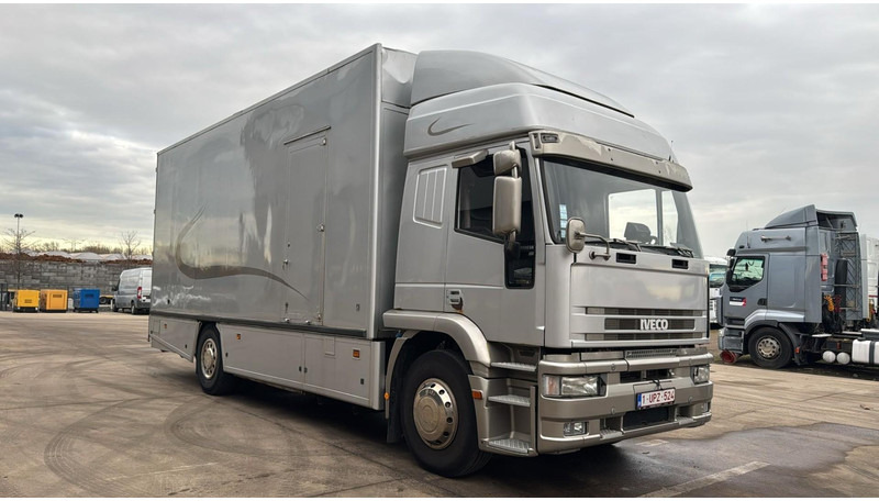 Iveco Eurotech 190 E 38 (BELGIAN TRUCK / PERFECT CONDITION / MANUAL PUMP / MANUAL GEARBOX) - Camion fourgon: photos 3 Iveco Eurotech 190 E 38 (BELGIAN TRUCK / PERFECT CONDITION / MANUAL PUMP / MANUAL GEARBOX) - Camion fourgon: photos 3