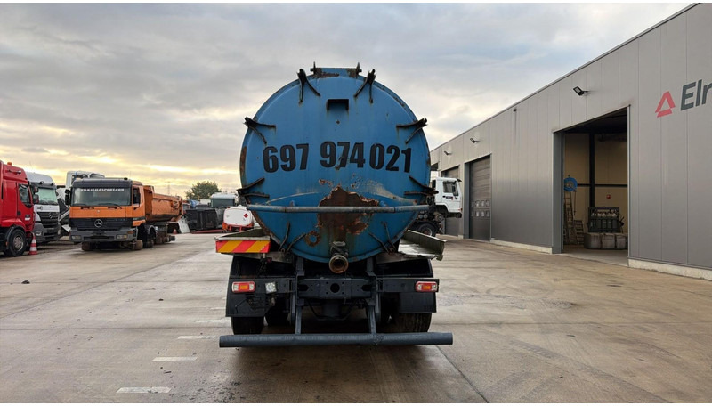 Mercedes-Benz ACTROS 2531 (16000 L / GRAND PONT / EPS / 6X2 / 3 PEDALES / V6) - Camion hydrocureur: photos 5 Mercedes-Benz ACTROS 2531 (16000 L / GRAND PONT / EPS / 6X2 / 3 PEDALES / V6) - Camion hydrocureur: photos 5