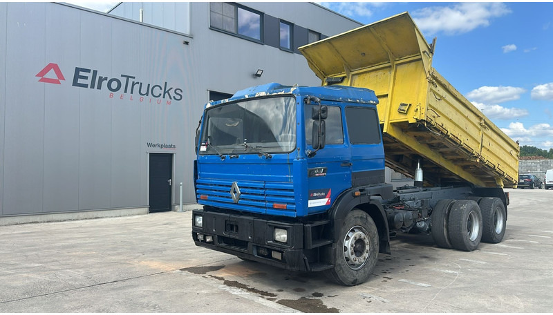 Renault G 330 Manager (GRAND PONT / LAMES / POMPE MANUELLE / MANUAL PUMP) - Camion benne: photos 1 Renault G 330 Manager (GRAND PONT / LAMES / POMPE MANUELLE / MANUAL PUMP) - Camion benne: photos 1