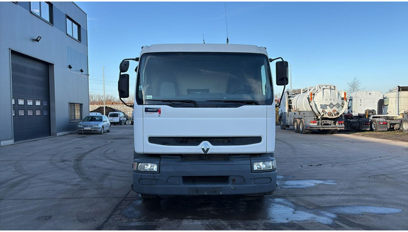 Renault Premium 320 (FULL STEEL / LAMES / BOITE MANUELLE / MANUAL GEARBOX) - Châssis cabine: photos 4 Renault Premium 320 (FULL STEEL / LAMES / BOITE MANUELLE / MANUAL GEARBOX) - Châssis cabine: photos 4