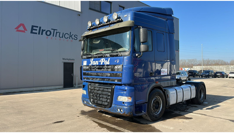 DAF 105 XF 410 (BOITE MANUELLE / MANUAL GEARBOX / GOOD CONDITION) - Tracteur routier: photos 1 DAF 105 XF 410 (BOITE MANUELLE / MANUAL GEARBOX / GOOD CONDITION) - Tracteur routier: photos 1