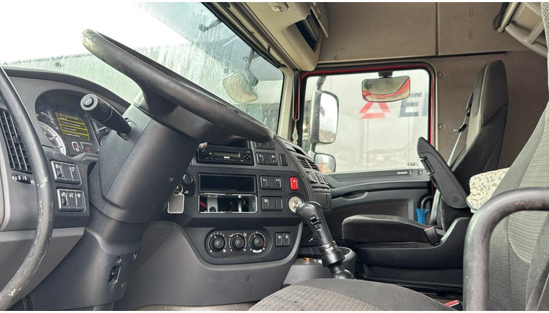 Tracteur routier DAF XF 460 (BOITE MANUELLE / MANUAL GEARBOX): photos 10 Tracteur routier DAF XF 460 (BOITE MANUELLE / MANUAL GEARBOX): photos 10