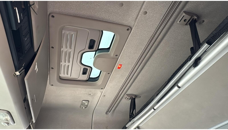 Tracteur routier DAF XF 460 (BOITE MANUELLE / MANUAL GEARBOX): photos 15 Tracteur routier DAF XF 460 (BOITE MANUELLE / MANUAL GEARBOX): photos 15