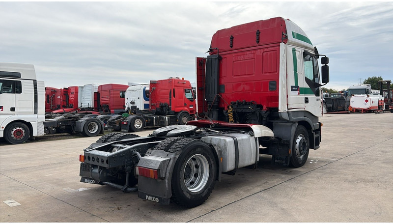 Iveco Stralis 430 (BOITE MANUELLE / MANUAL GEARBOX) - Tracteur routier: photos 5 Iveco Stralis 430 (BOITE MANUELLE / MANUAL GEARBOX) - Tracteur routier: photos 5