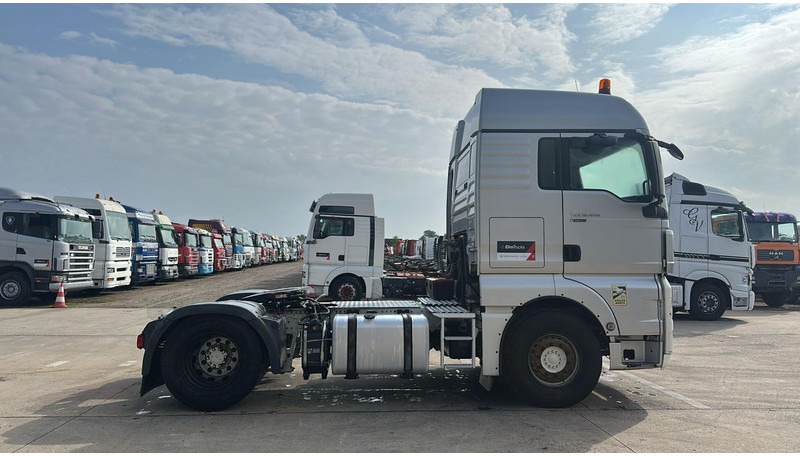 MAN TGX 18.400 (BE TRUCK / EURO 5 EEV / PTO / HYDRAULIC PUMP) - Tracteur routier: photos 4 MAN TGX 18.400 (BE TRUCK / EURO 5 EEV / PTO / HYDRAULIC PUMP) - Tracteur routier: photos 4