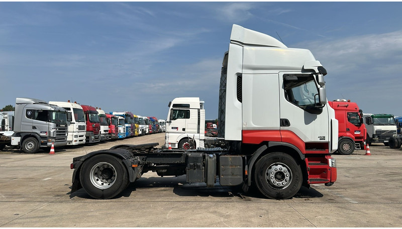 Renault Premium 450 DXI (BOITE MANUELLE / PARFAIT ETAT / MANUAL GEARBOX) - Tracteur routier: photos 3 Renault Premium 450 DXI (BOITE MANUELLE / PARFAIT ETAT / MANUAL GEARBOX) - Tracteur routier: photos 3