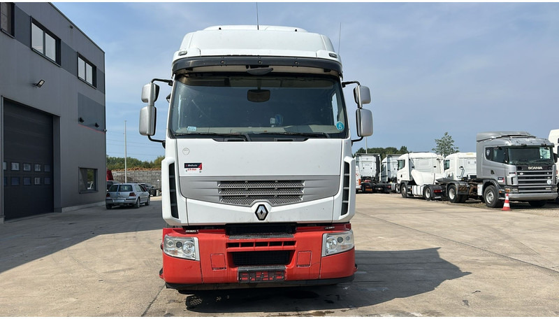 Renault Premium 450 DXI (BOITE MANUELLE / PARFAIT ETAT / MANUAL GEARBOX) - Tracteur routier: photos 2 Renault Premium 450 DXI (BOITE MANUELLE / PARFAIT ETAT / MANUAL GEARBOX) - Tracteur routier: photos 2