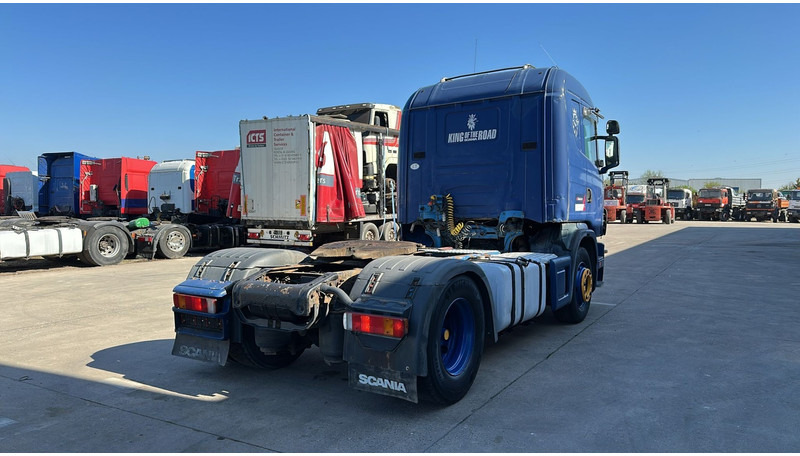 Tracteur routier Scania 124-420 (MANUAL GEARBOX / BOITE MANUELLE): photos 6