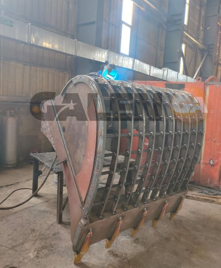 Godet de tri neuf Caterpillar 336 Sorting Bucket: photos 5