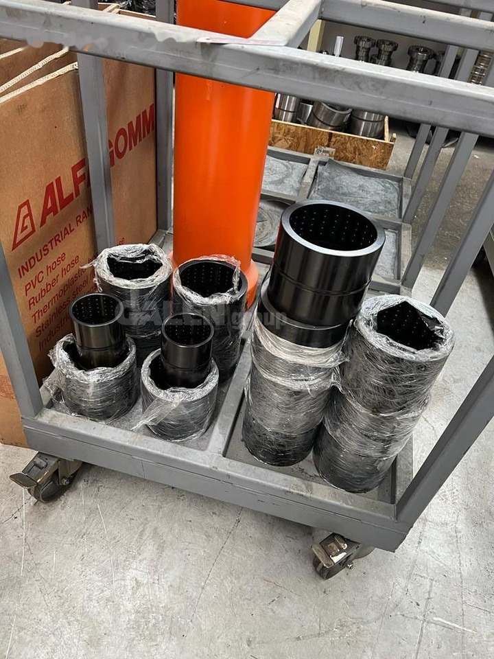 Vérin hydraulique pour Pelle neuf Caterpillar: photos 6