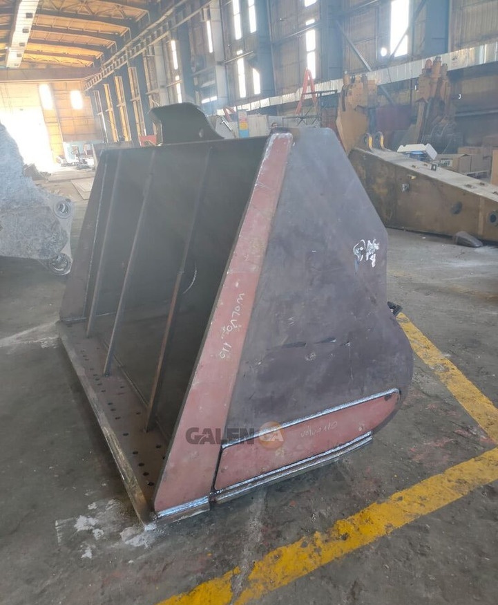 Volvo L110 General Purpose Bucket - Godet pour chargeur: photos 3 Volvo L110 General Purpose Bucket - Godet pour chargeur: photos 3