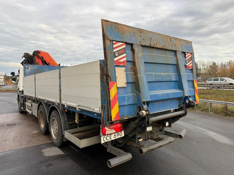 Scania P310 - Camion plateau, Camion grue: photos 3 Scania P310 - Camion plateau, Camion grue: photos 3