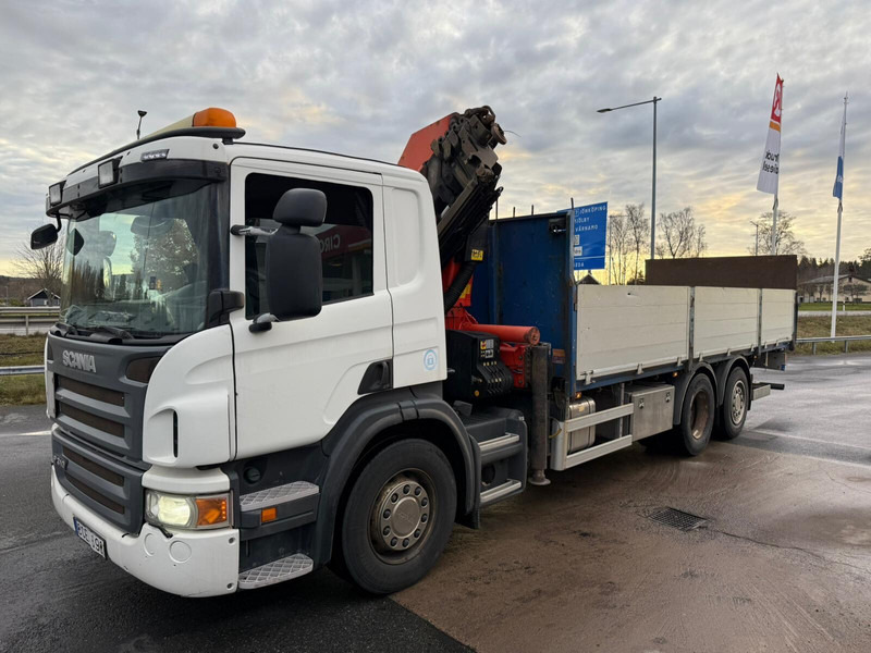 Scania P310 - Camion plateau, Camion grue: photos 1 Scania P310 - Camion plateau, Camion grue: photos 1