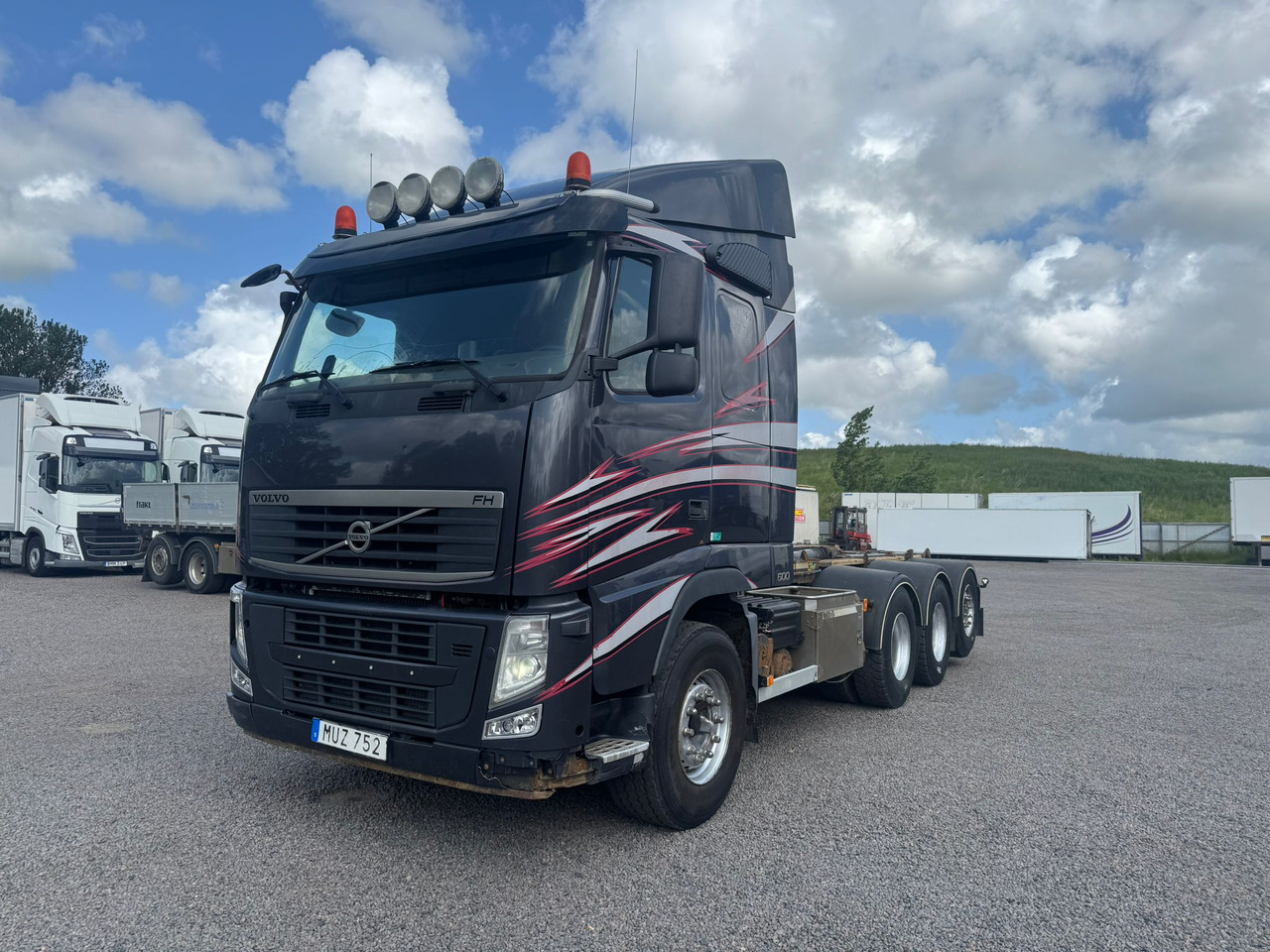 Volvo FH540 - Camion ampliroll: photos 1 Volvo FH540 - Camion ampliroll: photos 1