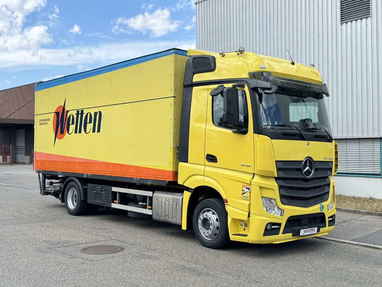 Mercedes-Benz Actros 1848 LL Gr.Haus AWL-Möbelkoffer uLBW - Camion fourgon: photos 4 Mercedes-Benz Actros 1848 LL Gr.Haus AWL-Möbelkoffer uLBW - Camion fourgon: photos 4