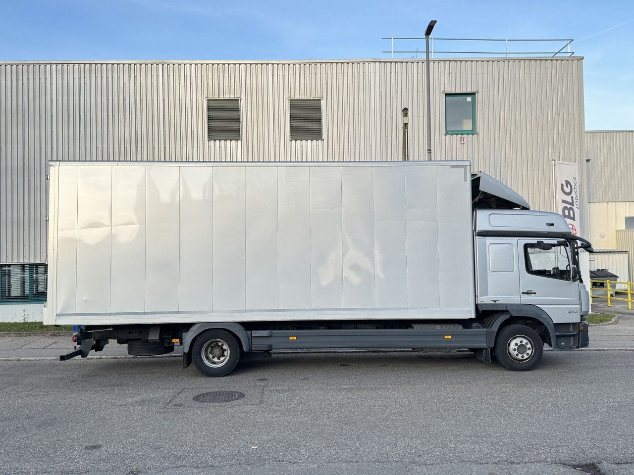 Camion fourgon Mercedes-Benz Atego 1524 Alu-Koffer Schiebeplane Gr.Haus ATM: photos 8