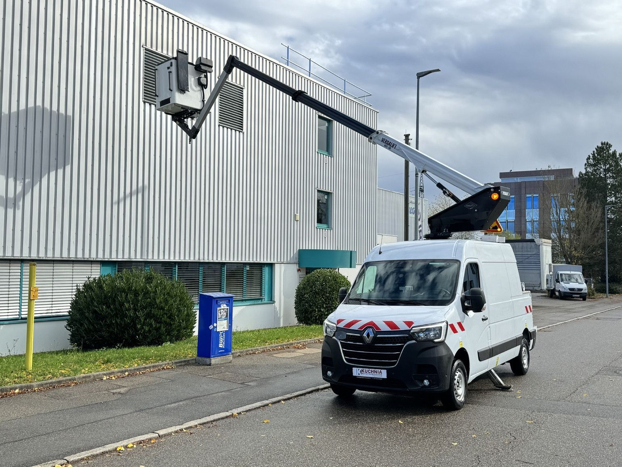 Renault MASTER Versalift VDTL 135 C, 14m 230kg Abstützun - Camion avec nacelle: photos 3 Renault MASTER Versalift VDTL 135 C, 14m 230kg Abstützun - Camion avec nacelle: photos 3