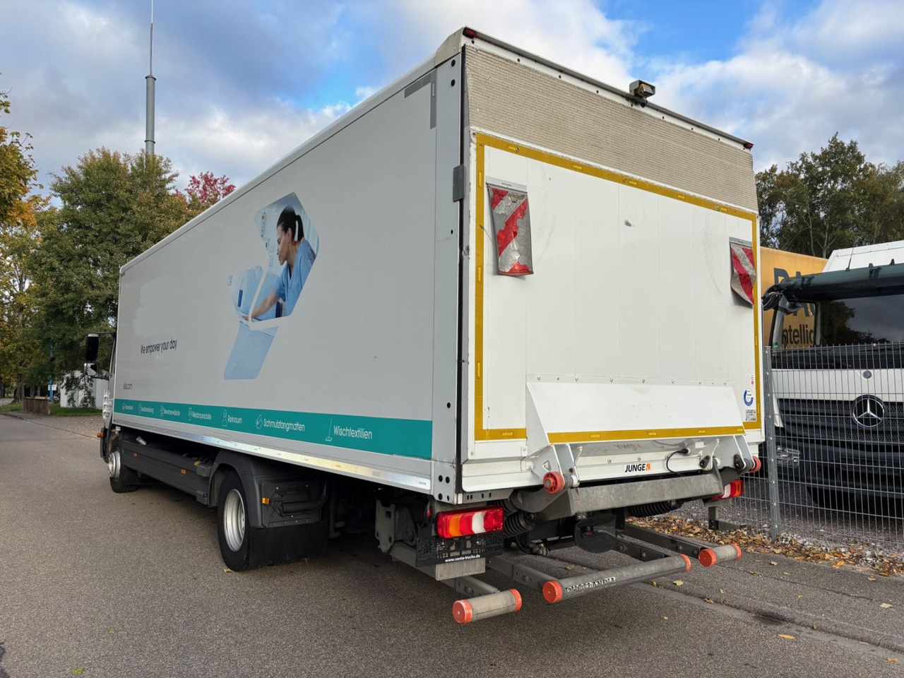 Mercedes-Benz Atego III 1227L, Euro-6, 2xAHK, Klima, Abbiegeas - Camion fourgon: photos 5 Mercedes-Benz Atego III 1227L, Euro-6, 2xAHK, Klima, Abbiegeas - Camion fourgon: photos 5