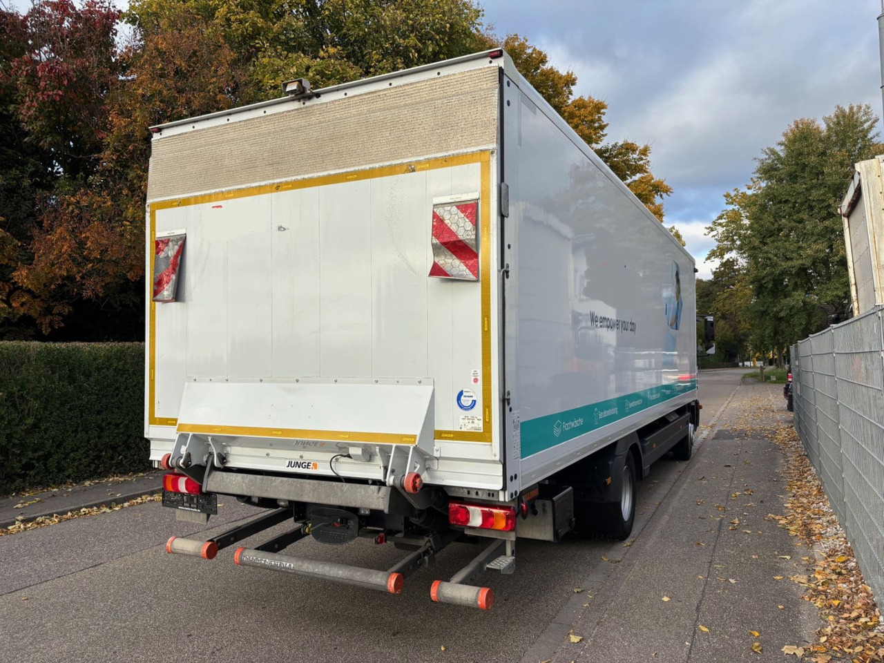 Mercedes-Benz Atego III 1227L, Euro-6, 2xAHK, Klima, Abbiegeas - Camion fourgon: photos 4 Mercedes-Benz Atego III 1227L, Euro-6, 2xAHK, Klima, Abbiegeas - Camion fourgon: photos 4