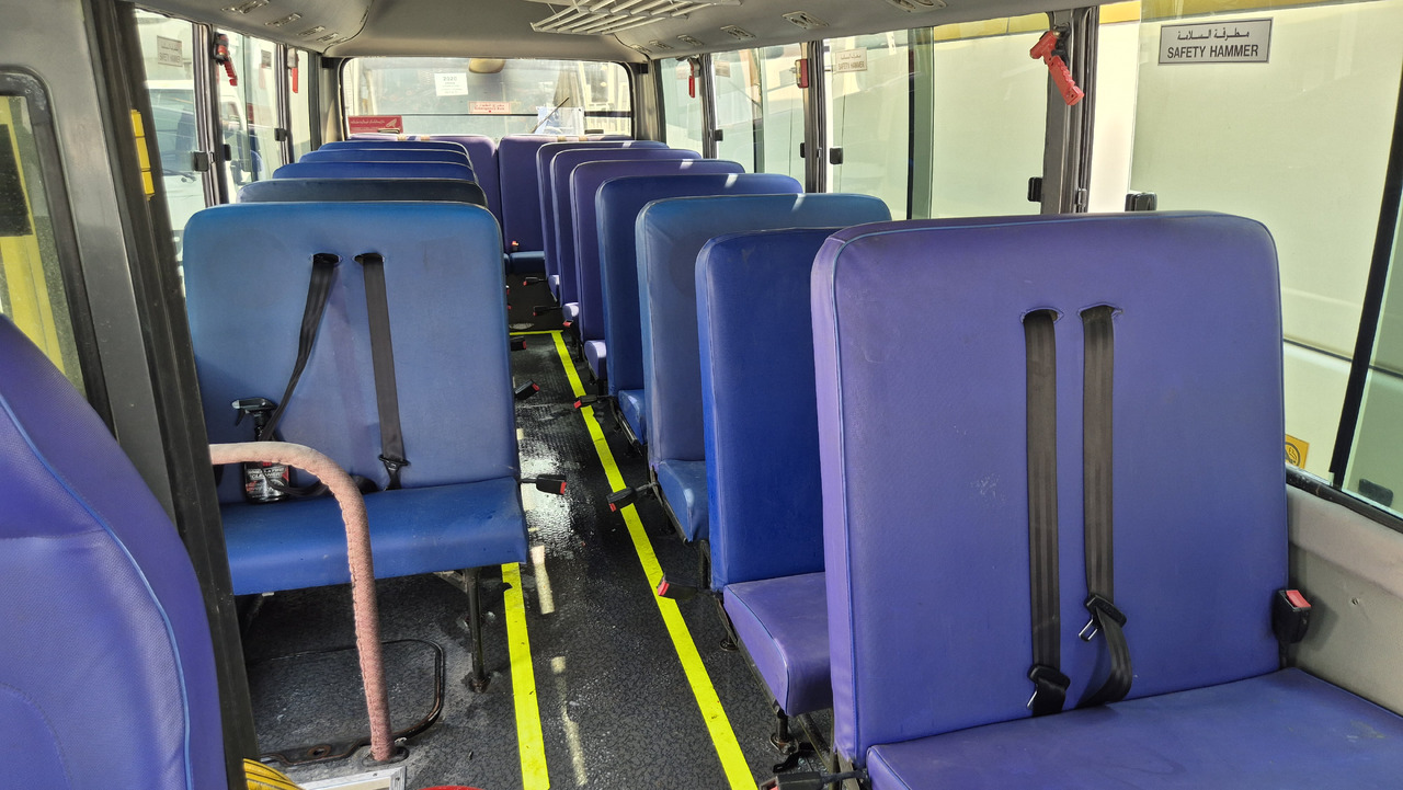 Toyota Coaster // Hyundai County... 30 places ... Climatisé en leasing occasion Toyota Coaster // Hyundai County... 30 places ... Climatisé: photos 6 Toyota Coaster // Hyundai County... 30 places ... Climatisé en leasing occasion Toyota Coaster // Hyundai County... 30 places ... Climatisé: photos 6