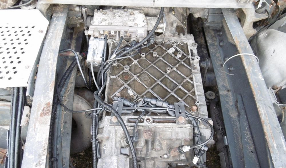 ZF 16S 181   DAF XF 430 - Boîte de vitesse pour Camion: photos 1 ZF 16S 181   DAF XF 430 - Boîte de vitesse pour Camion: photos 1
