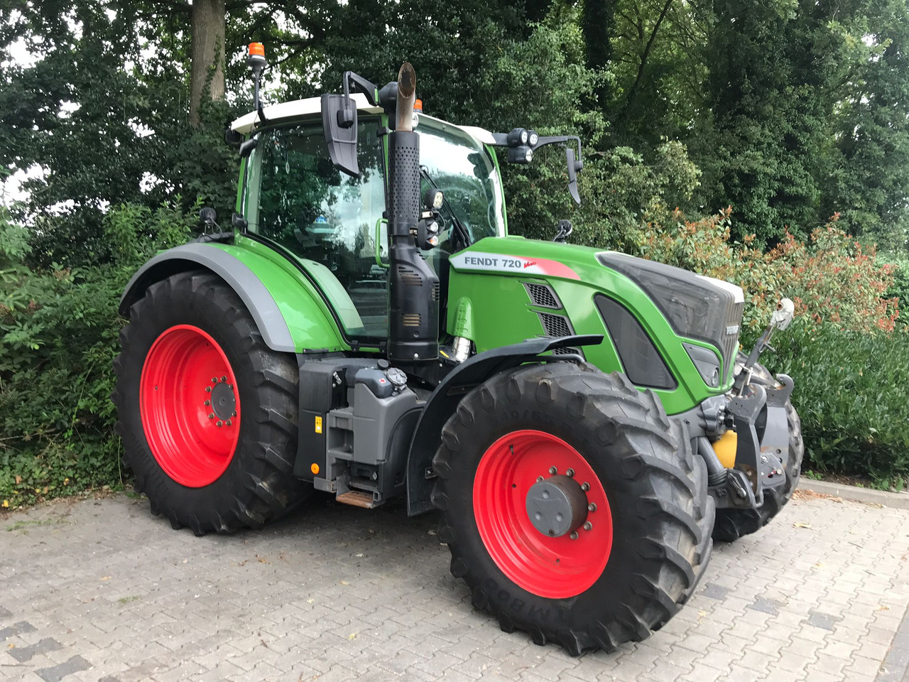 Fendt 720 Vario S4 PowerPlus - Tracteur agricole: photos 5 Fendt 720 Vario S4 PowerPlus - Tracteur agricole: photos 5