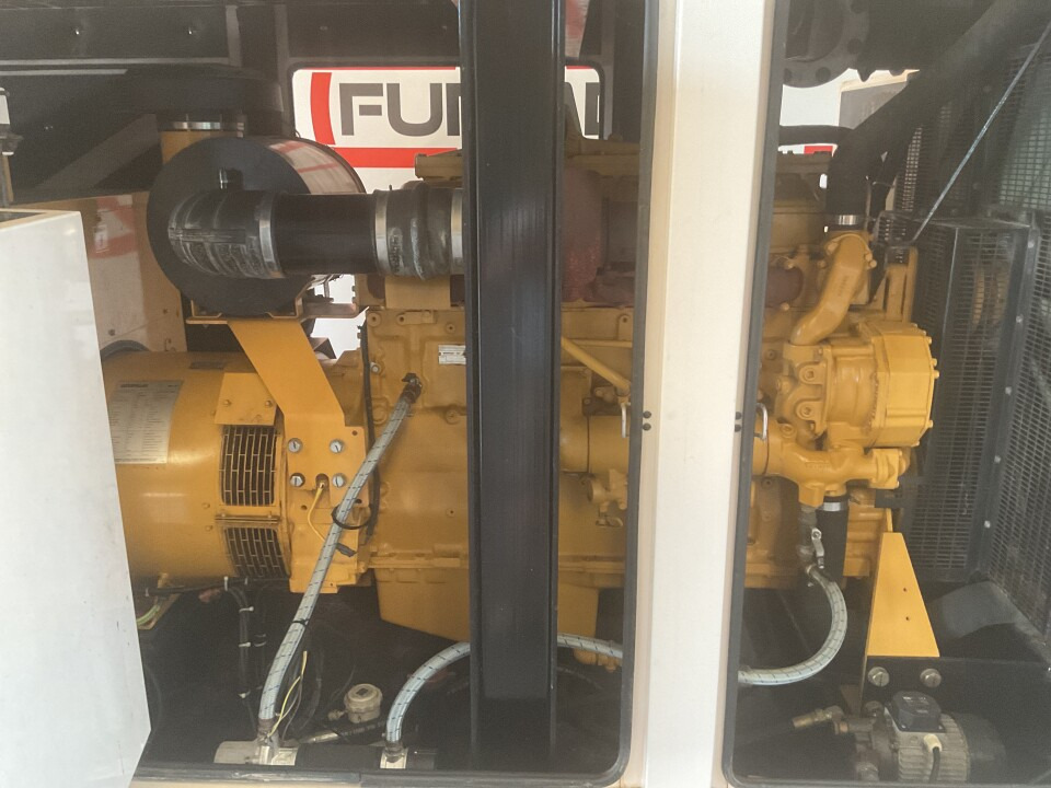 Groupe électrogène Caterpillar 3406, 350KVA generatorset. Low hours: photos 10