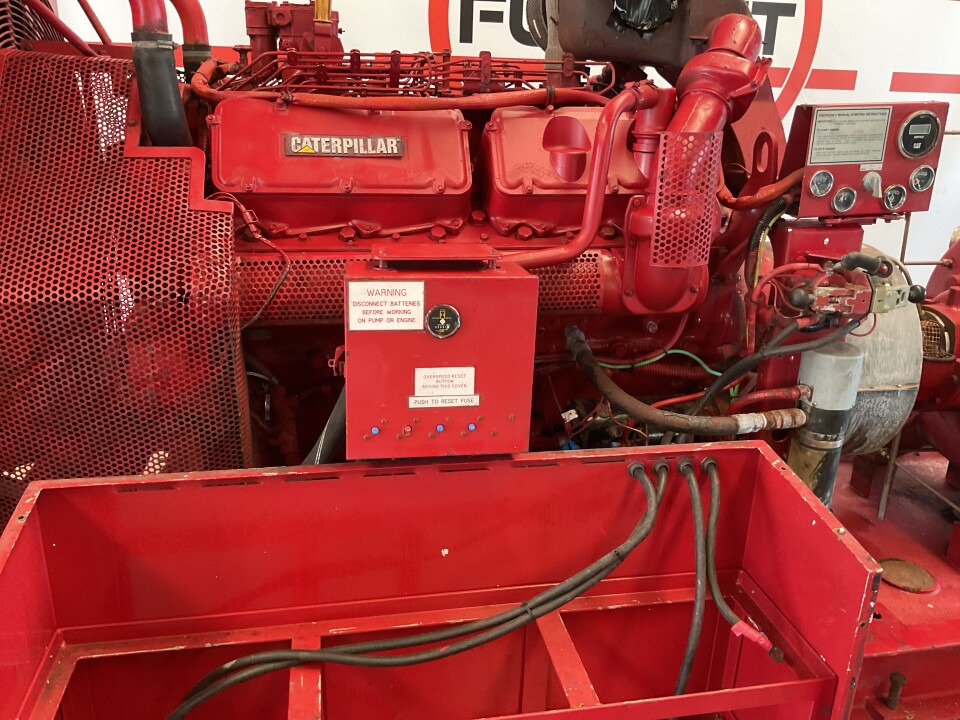 Caterpillar 3412, power unit/waterpump (1) - Pompe à eau: photos 5 Caterpillar 3412, power unit/waterpump (1) - Pompe à eau: photos 5