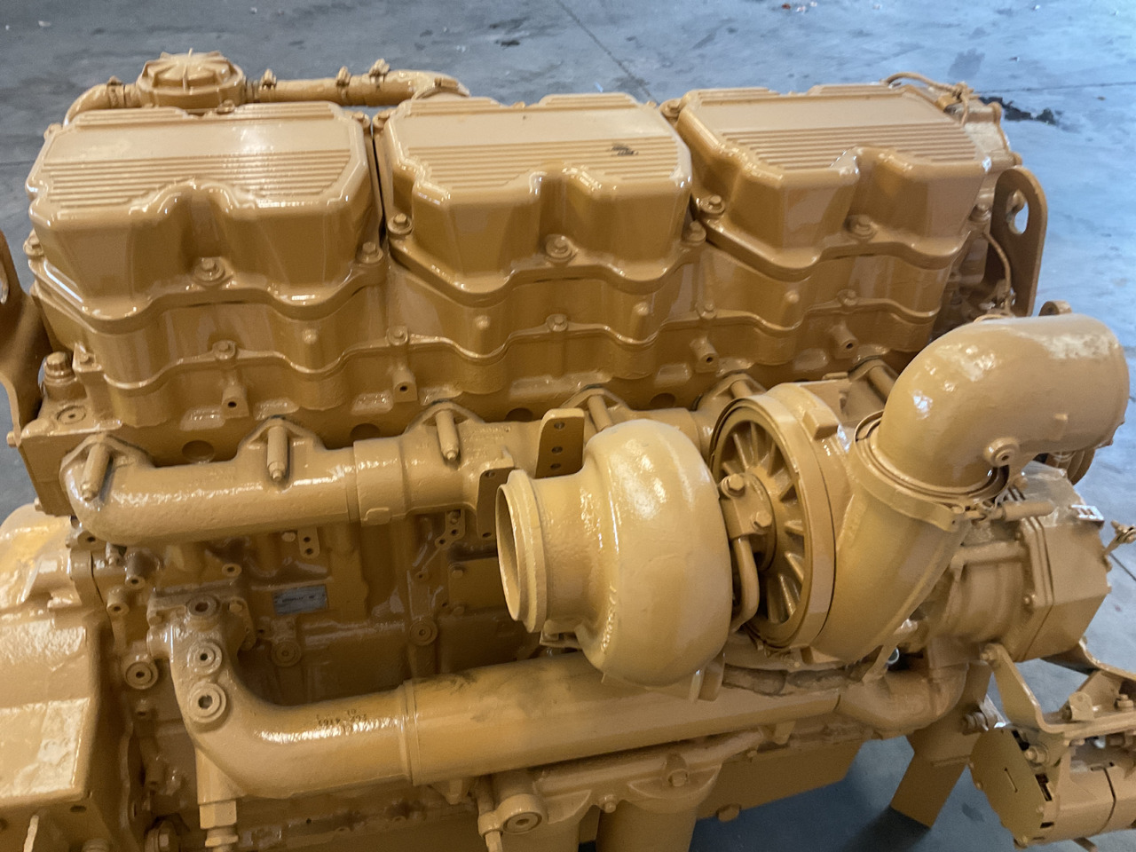 Caterpillar C18 Acert. - Moteur: photos 5 Caterpillar C18 Acert. - Moteur: photos 5