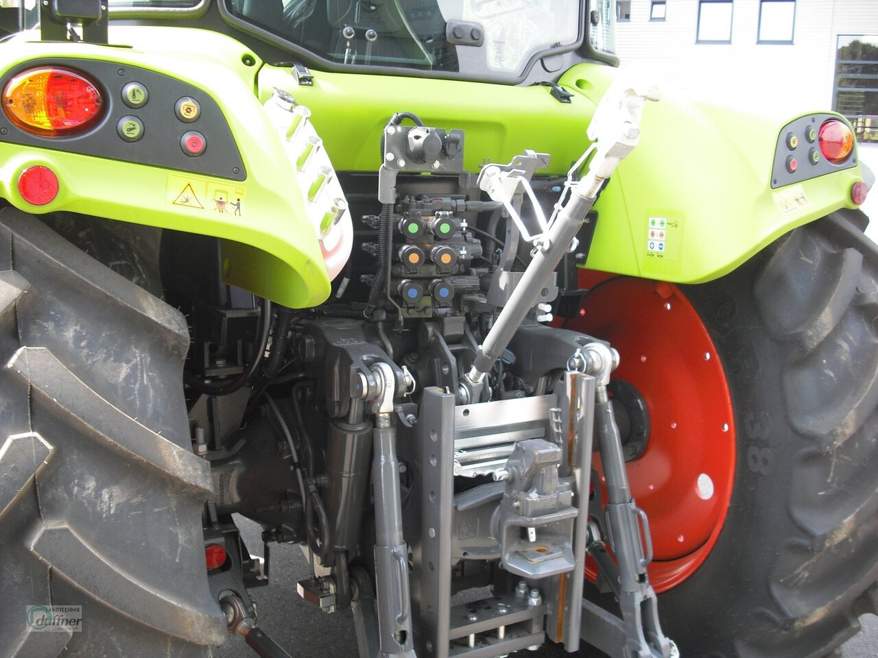 CLAAS Arion 420 Panoramic - Tracteur agricole: photos 5 CLAAS Arion 420 Panoramic - Tracteur agricole: photos 5