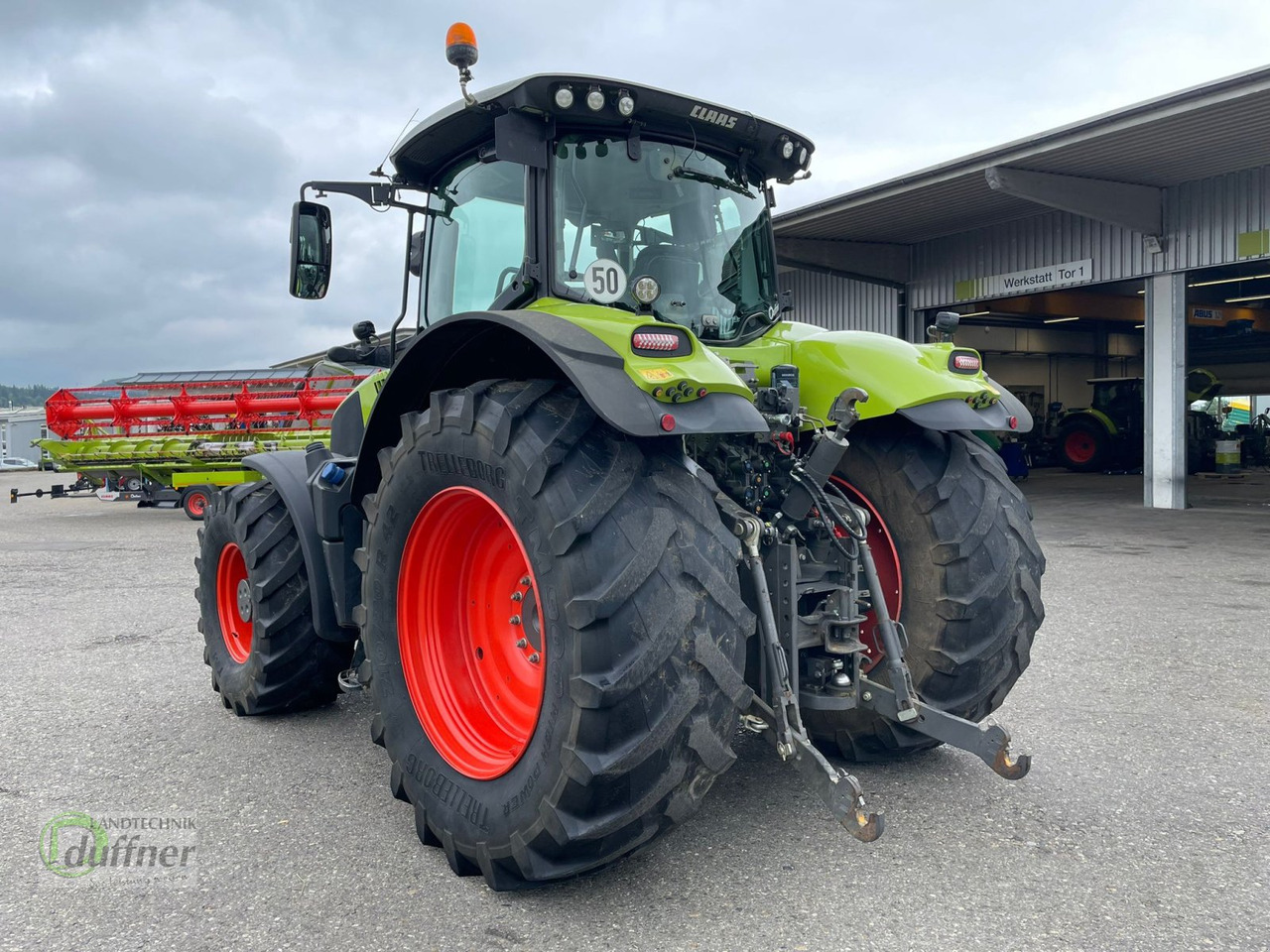 CLAAS Axion 830 C-MATIC - Tracteur agricole: photos 2 CLAAS Axion 830 C-MATIC - Tracteur agricole: photos 2